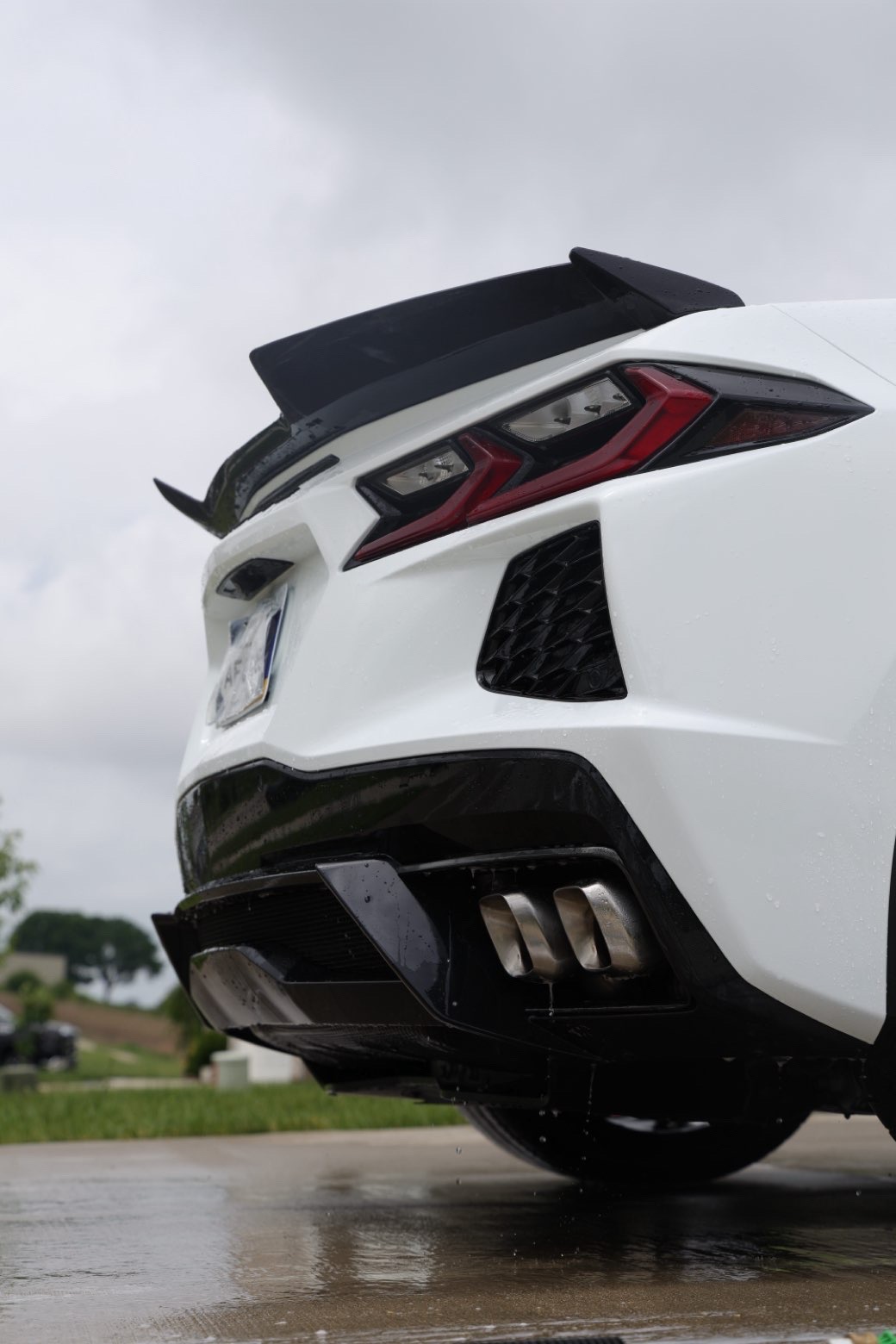 Chevrolet Corvette C8 — Post-wash rear profile