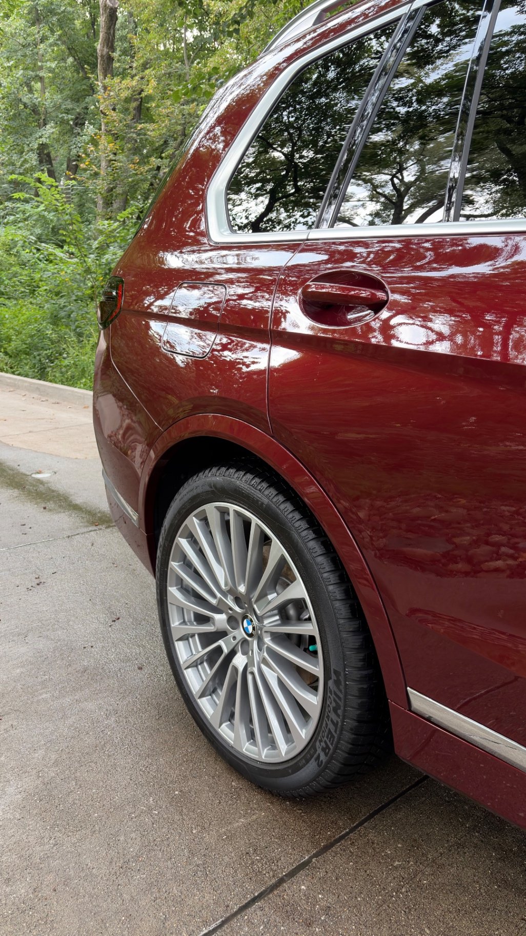 Wheel and tire detail on a BMW X7