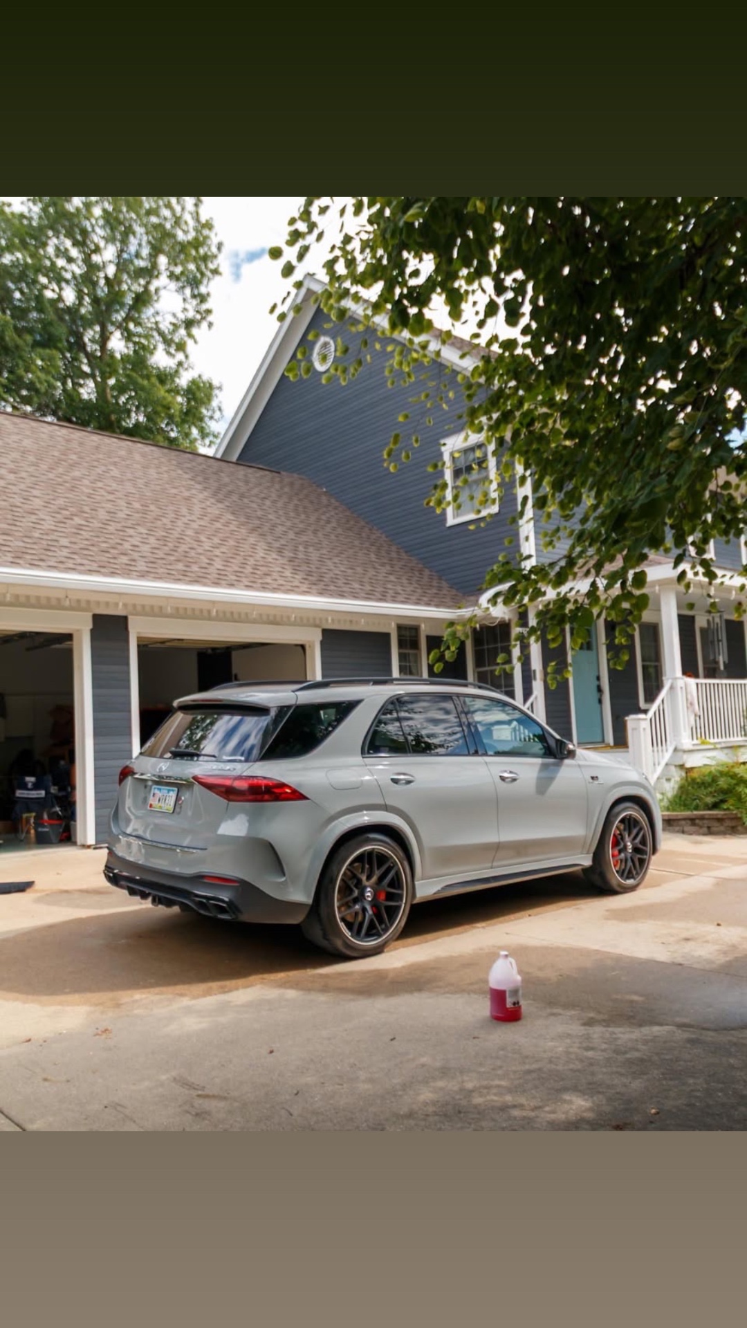 Rear quarter view of a Mercedes-AMG GLE 63 S