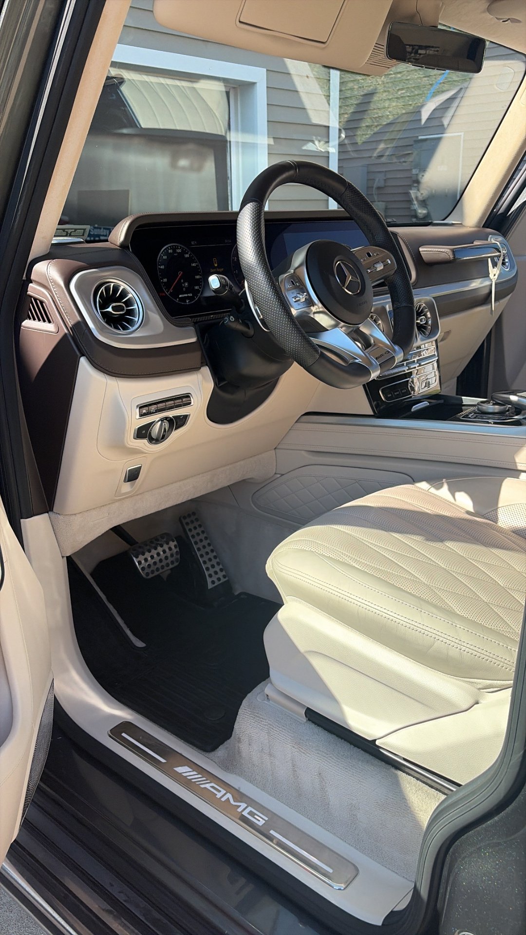 Mercedes-AMG G63 cabin after an interior detail
