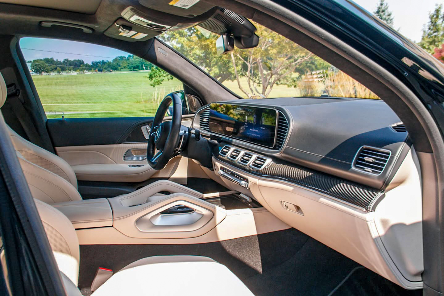 Interior cabin of a Mercedes-AMG GLS 63 after detailing